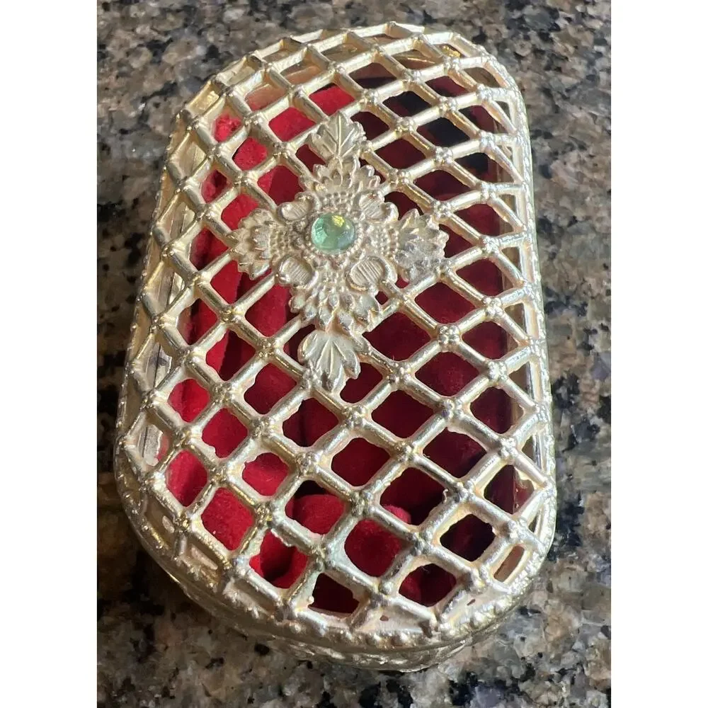 Vtg Embossed Footed Trinket Jewelry Box Red Velvet Lined Japan